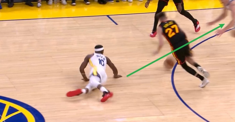 半岛体育官网-勇三疯来了！巴特勒身先士卒倒地扑抢+库里三分 勇士10-0打停老鹰